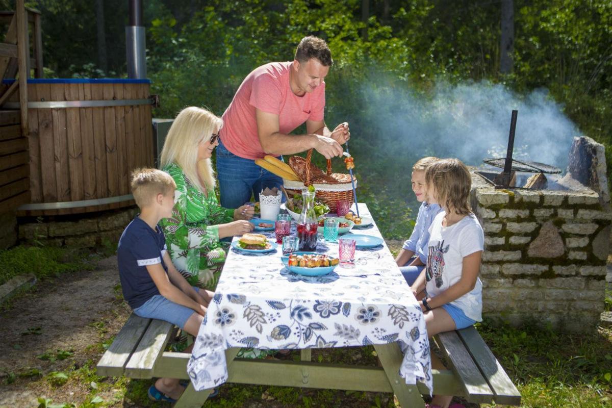Valkla Puhkekeskuse Saunamaja Kuusalu Extérieur photo